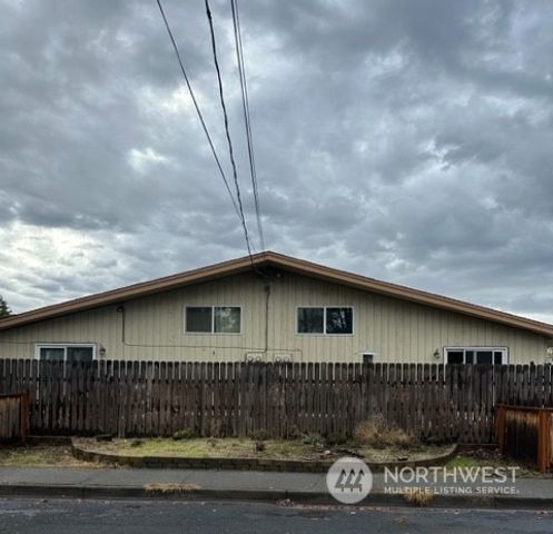1808 Evergreen Street, Walla Walla, WA 99362