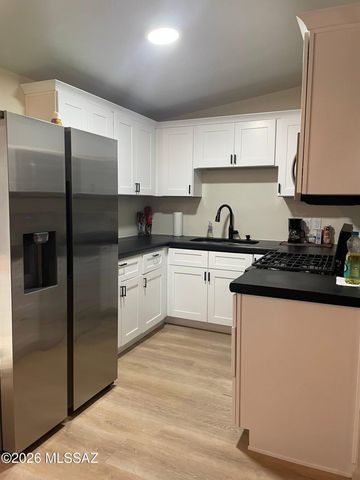 2535 N Dodge Boulevard, Tucson, AZ 85716