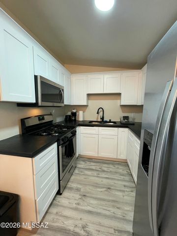 2535 N Dodge Boulevard, Tucson, AZ 85716