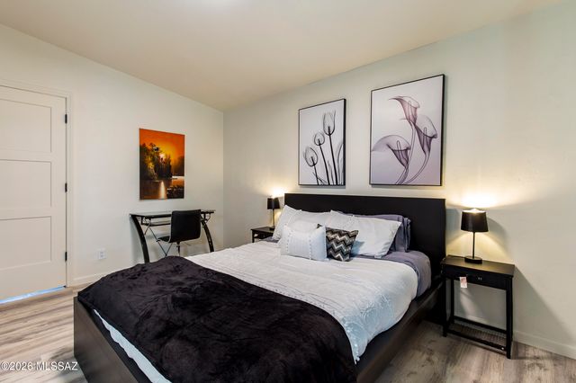 2535 N Dodge Boulevard, Tucson, AZ 85716