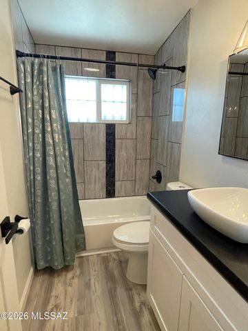 2535 N Dodge Boulevard, Tucson, AZ 85716