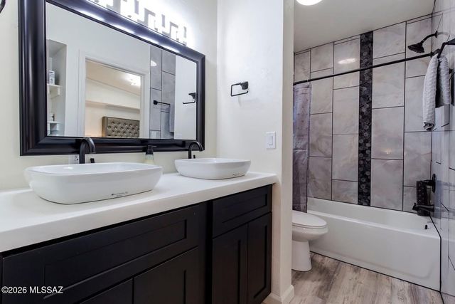 2535 N Dodge Boulevard, Tucson, AZ 85716