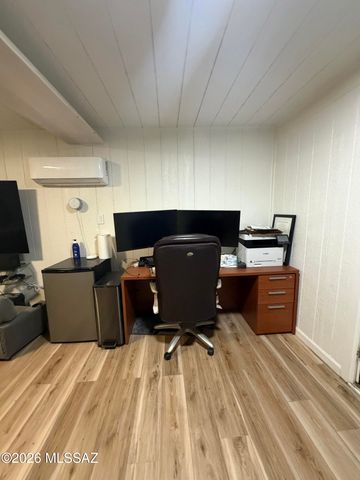 2535 N Dodge Boulevard, Tucson, AZ 85716