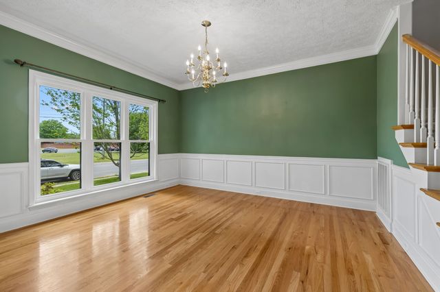 3073 Schoolside St, Murfreesboro, TN 37128