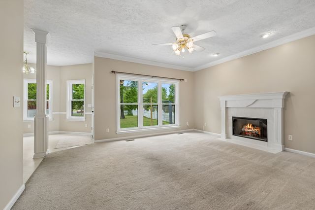 3073 Schoolside St, Murfreesboro, TN 37128