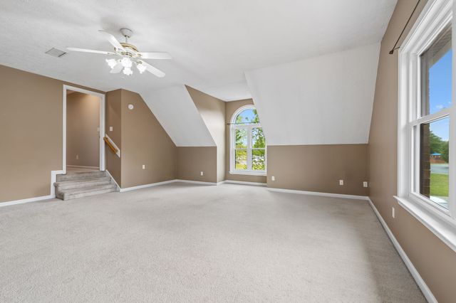 3073 Schoolside St, Murfreesboro, TN 37128