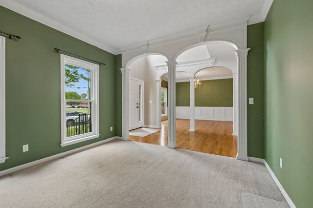3073 Schoolside St, Murfreesboro, TN 37128