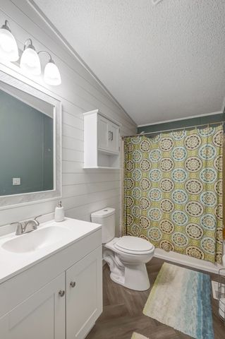 2037 Trace Creek Rd, Centerville, TN 37033