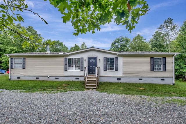 2037 Trace Creek Rd, Centerville, TN 37033