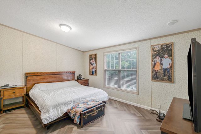 2037 Trace Creek Rd, Centerville, TN 37033