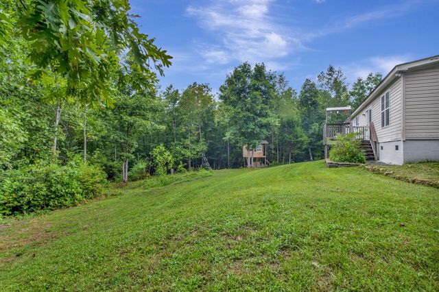 2037 Trace Creek Rd, Centerville, TN 37033