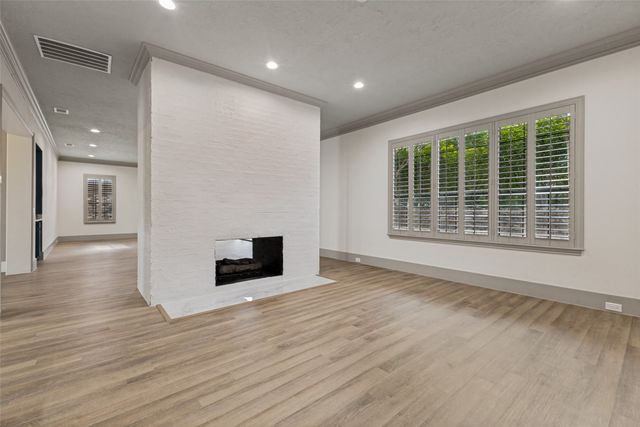 6030 Steamboat Drive, Dallas, TX 75230