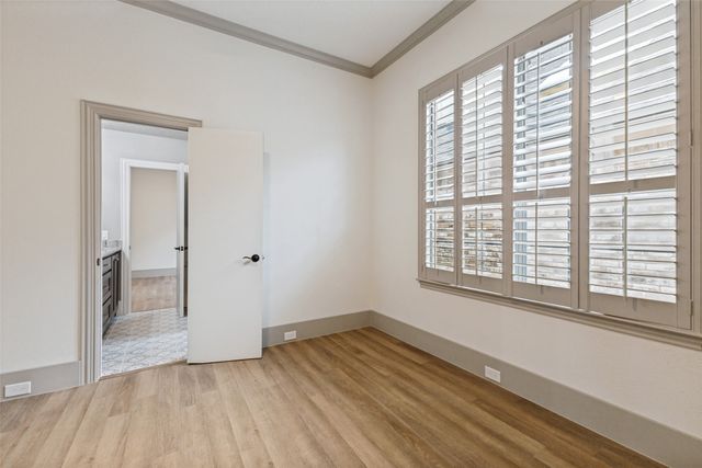 6030 Steamboat Drive, Dallas, TX 75230