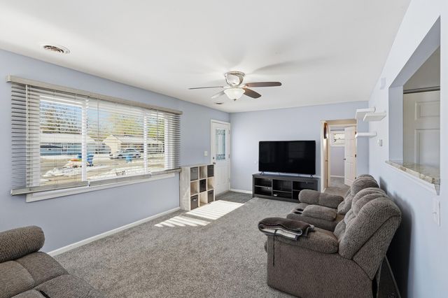 8203 Rosewood Court, Highland, IN 46322