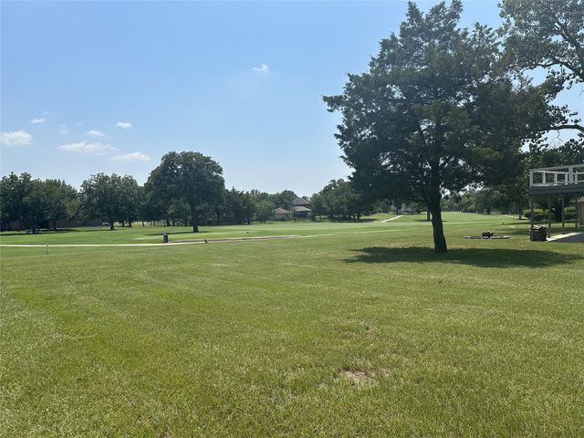 107 Cayuga Trail, Lake Kiowa, TX 76240
