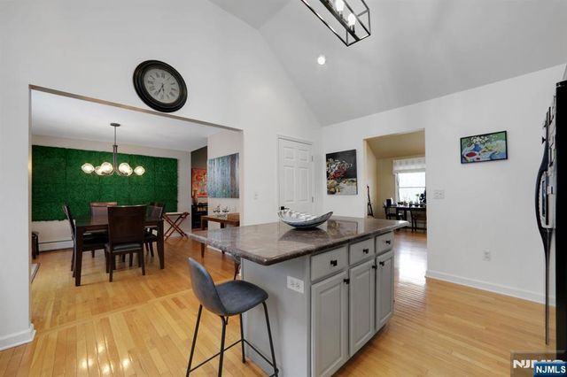 1 Broadway, Park Ridge, NJ 07656