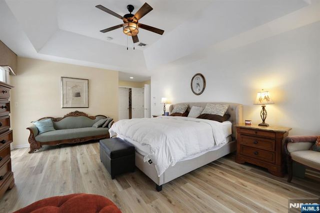 1 Broadway, Park Ridge, NJ 07656