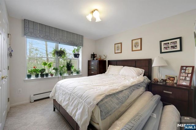 1 Broadway, Park Ridge, NJ 07656