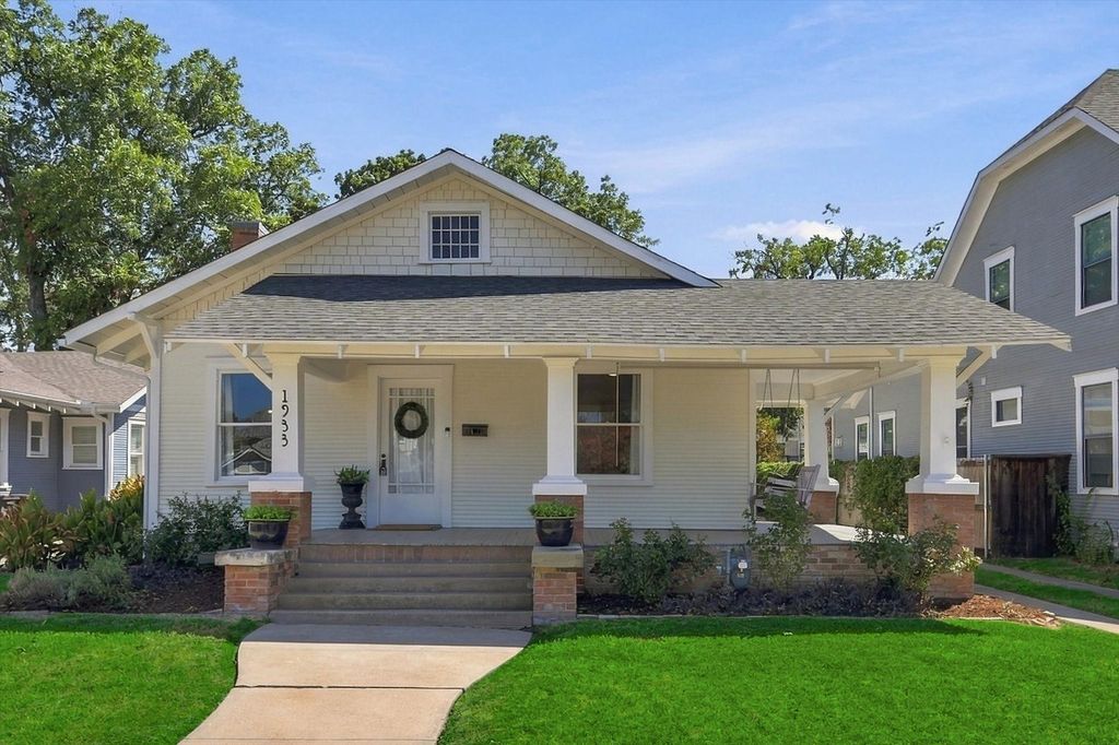 1933 Fairmount Avenue, Fort Worth, TX 76110 — photo 2