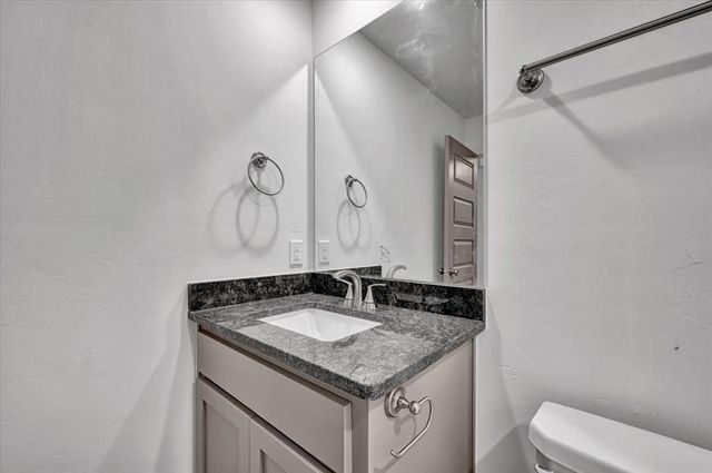 10653 SW 18th Street, Yukon, OK 73099