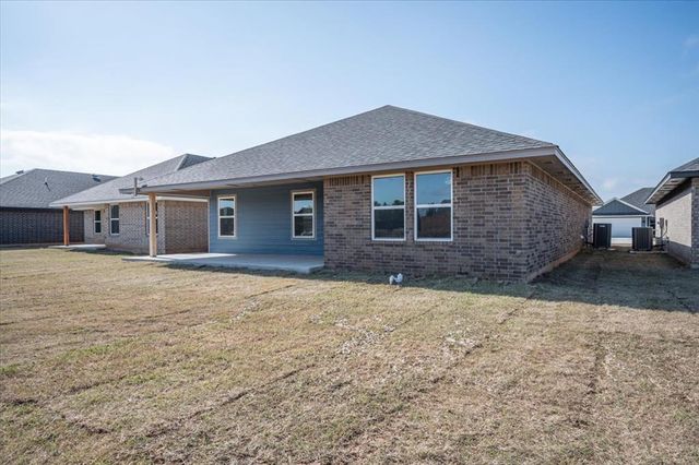 10653 SW 18th Street, Yukon, OK 73099