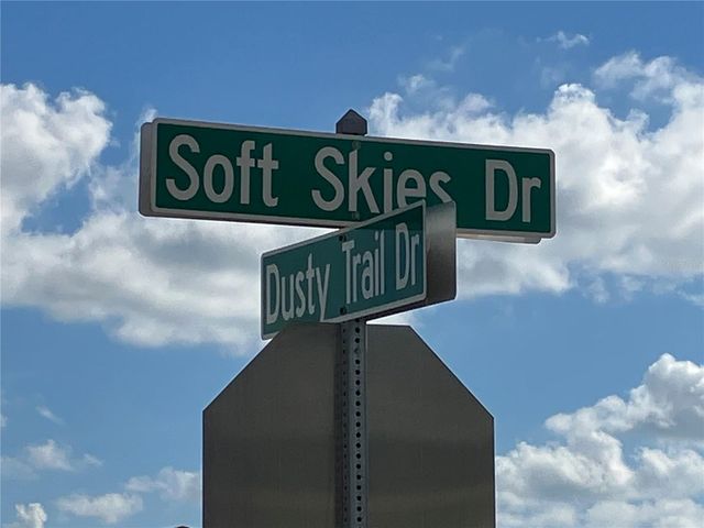 5633 SOFT SKIES DRIVE, Sarasota, FL 34238