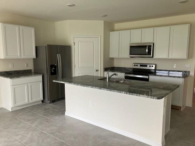 5633 SOFT SKIES DRIVE, Sarasota, FL 34238