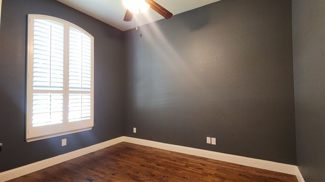 5621 Grove Cove Drive, Mckinney, TX 75071