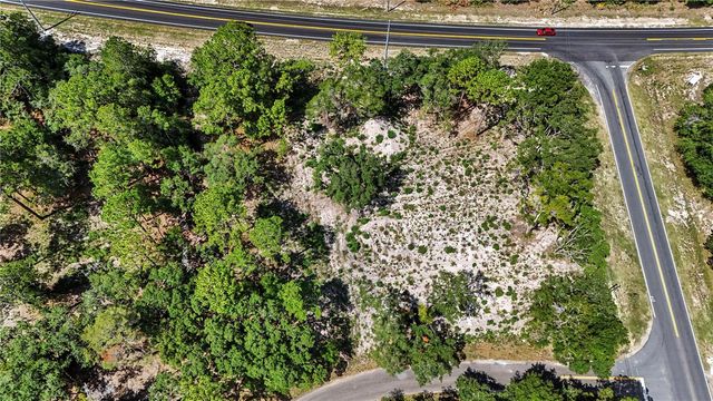 3 BAY DRIVE, Ocklawaha, FL 32179