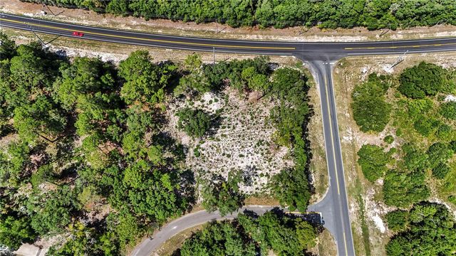3 BAY DRIVE, Ocklawaha, FL 32179