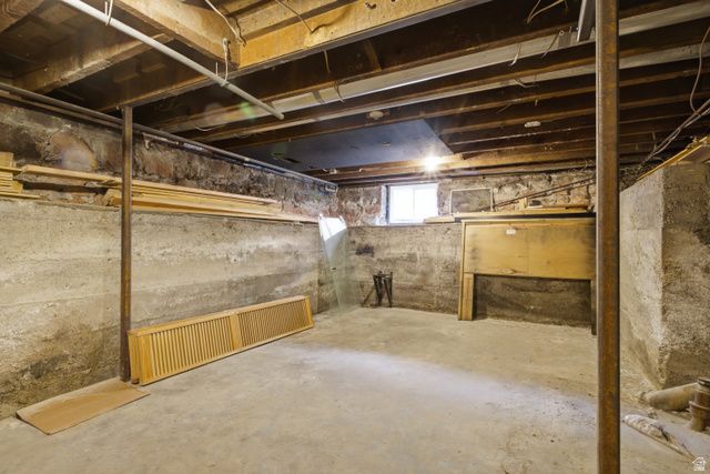 887 E THIRD AVE, Salt Lake City, UT 84103