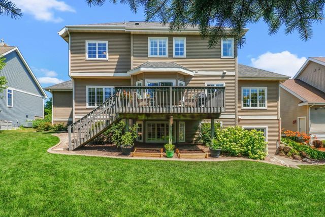 1223 Woodbridge Trail, Waunakee, WI 53597