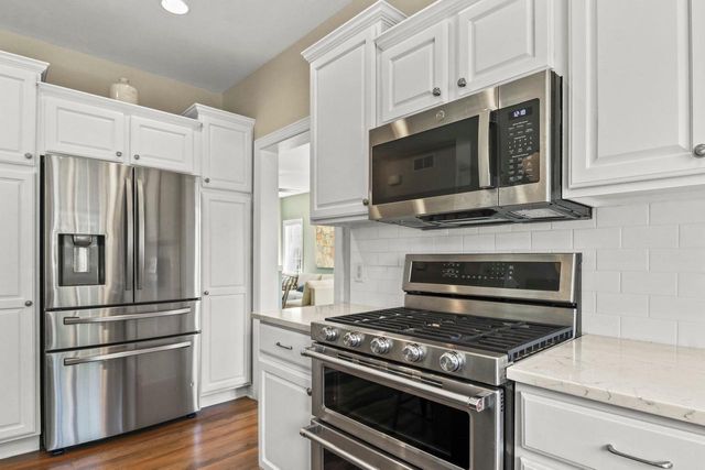 1223 Woodbridge Trail, Waunakee, WI 53597