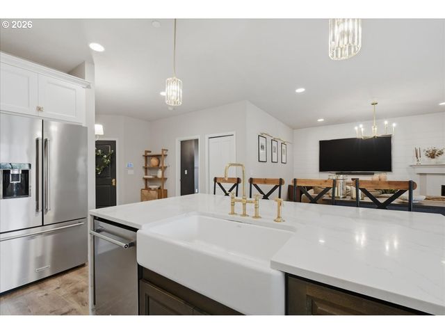 7320 N 93RD Loop, Camas, WA 98607