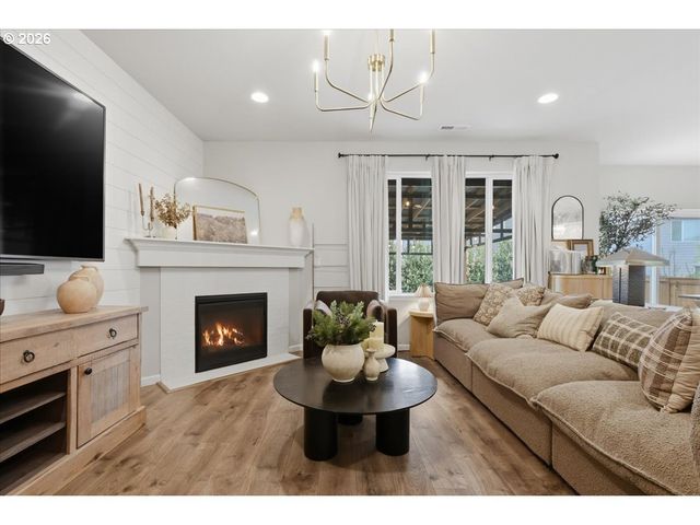 7320 N 93RD Loop, Camas, WA 98607