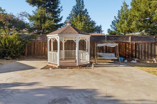 1551 Walters Avenue, Campbell, CA 95008