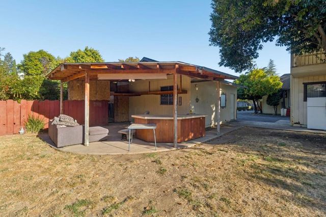 1551 Walters Avenue, Campbell, CA 95008