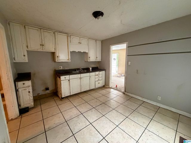 3712 68TH STREET N, Birmingham, AL 35206