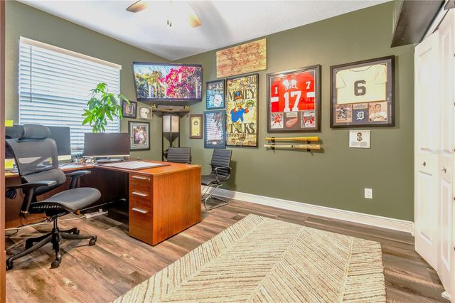 7507 N DARTMOUTH AVENUE, Tampa, FL 33604