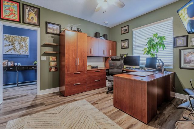 7507 N DARTMOUTH AVENUE, Tampa, FL 33604