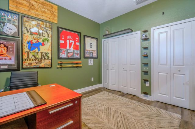 7507 N DARTMOUTH AVENUE, Tampa, FL 33604