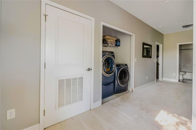 7507 N DARTMOUTH AVENUE, Tampa, FL 33604