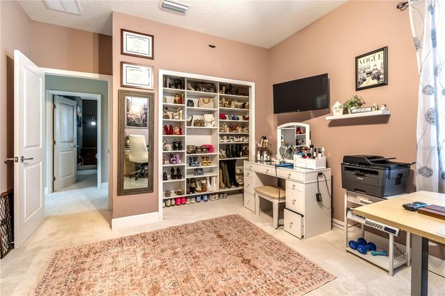 7507 N DARTMOUTH AVENUE, Tampa, FL 33604