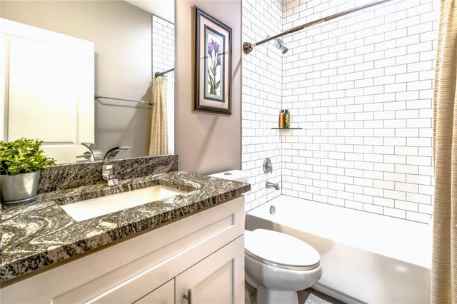 7507 N DARTMOUTH AVENUE, Tampa, FL 33604