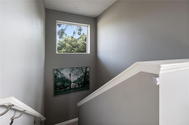 7507 N DARTMOUTH AVENUE, Tampa, FL 33604