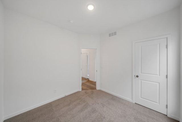 150 NW Rolling Circle, Waukee, IA 50263