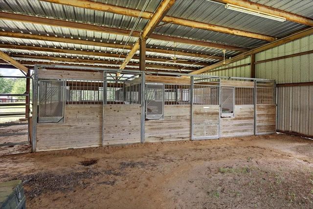 850 Harley Lane, Coldspring, TX 77331