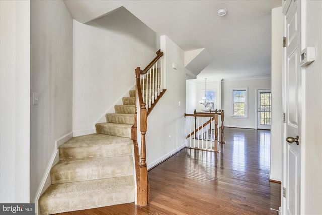 25202 PRAIRIE FIRE SQ, Aldie, VA 20105