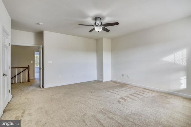 25202 PRAIRIE FIRE SQ, Aldie, VA 20105