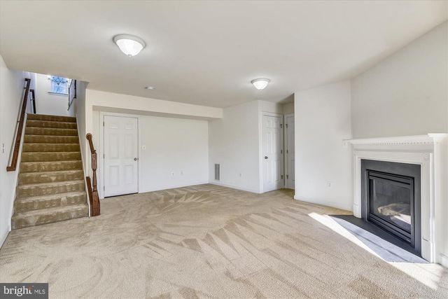 25202 PRAIRIE FIRE SQ, Aldie, VA 20105
